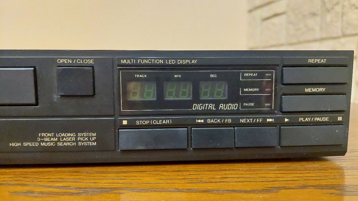 Odtwarzacz CD compact disco player FONICA
