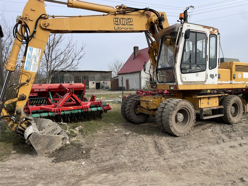 Koparka kołowa Liebherr 902A Litronic