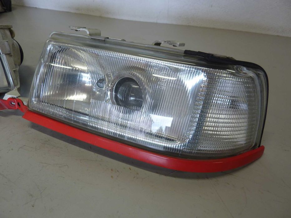 AUDI 80 B4 CABRIO COUPE lampa lewy przód lewa przednia SOCZEWKA HELLA