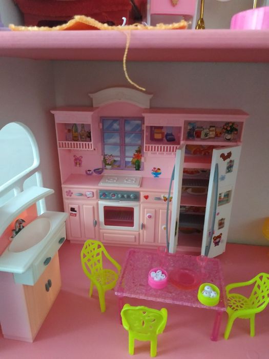 Ляльковий будинок