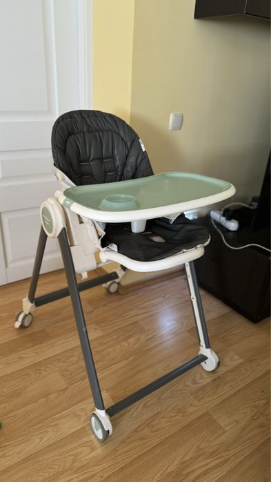 Дитячий стілець mommy love