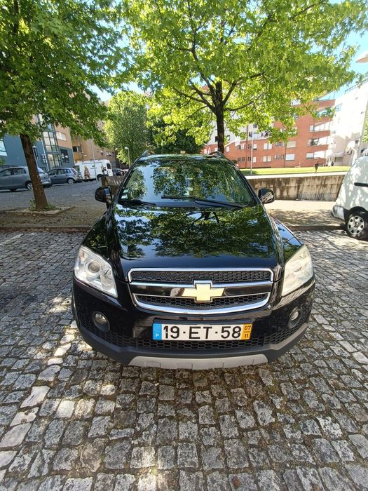 Chevrolet Captiva 2007 – 7 lugares – A gasóleo – Excelente estado

Che