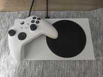 Sprzedam*Xbox Series S*512gb*SSD*Super Stan*