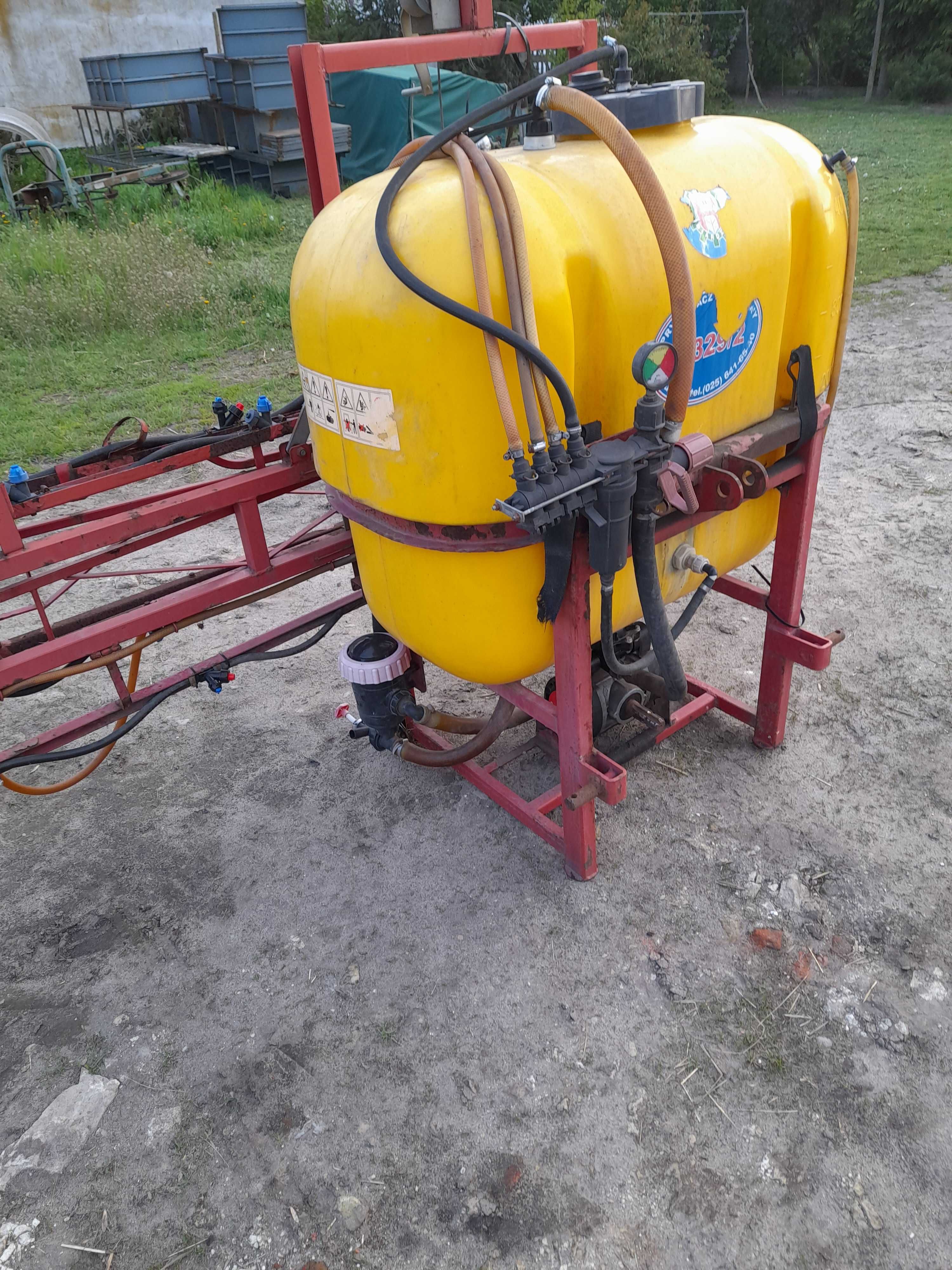 Sprzedam opryskiwacz 400l