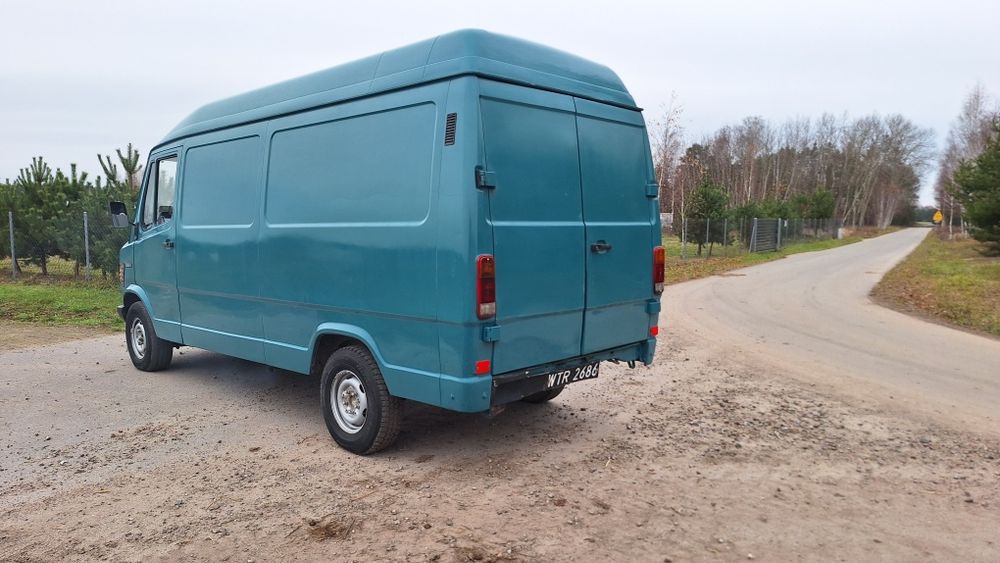 Mercedes Kaczka 308 2.3 D