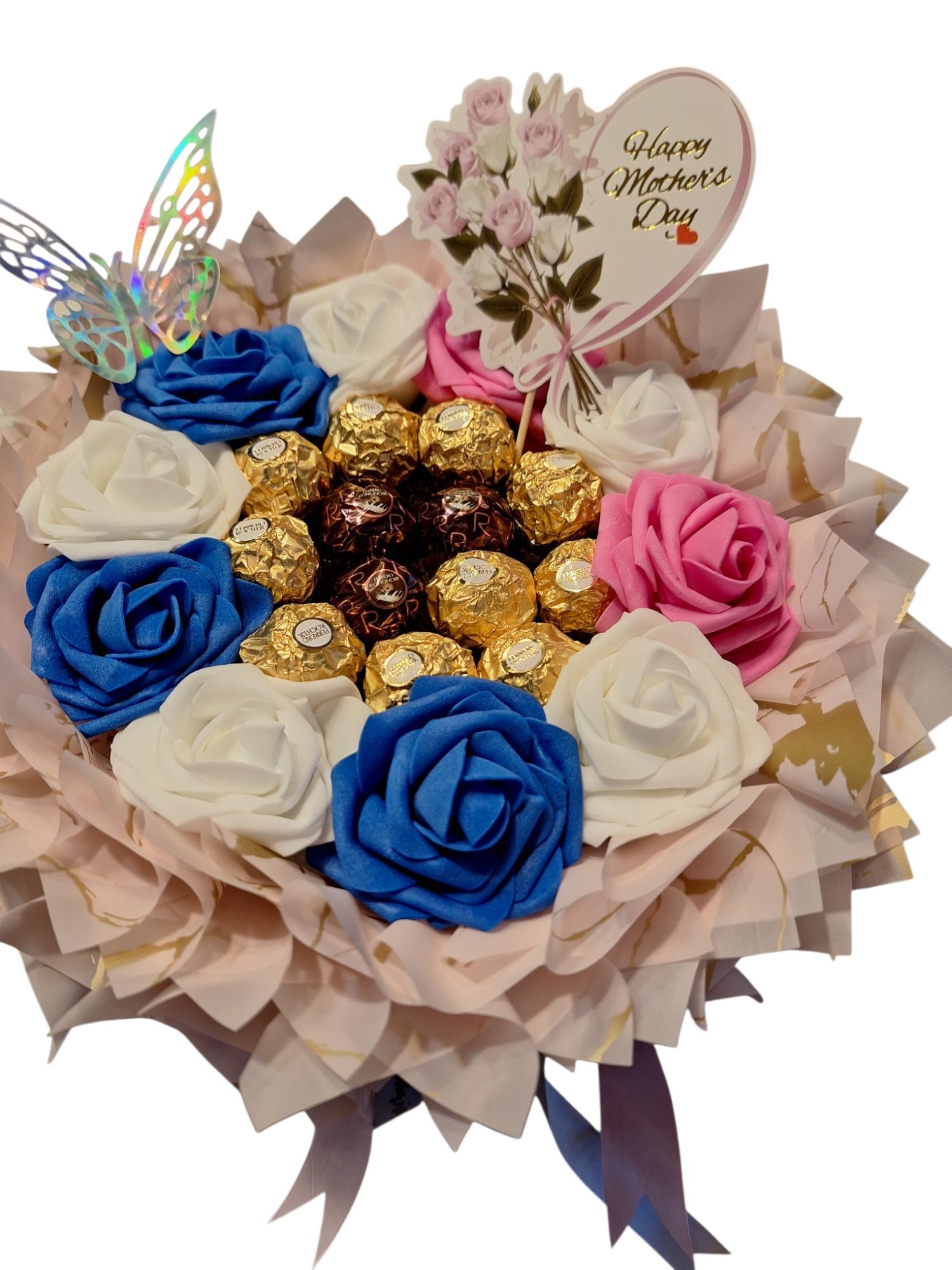 Bukiet z róż piankowych I pralinek rafaello lub Ferrero Rosche