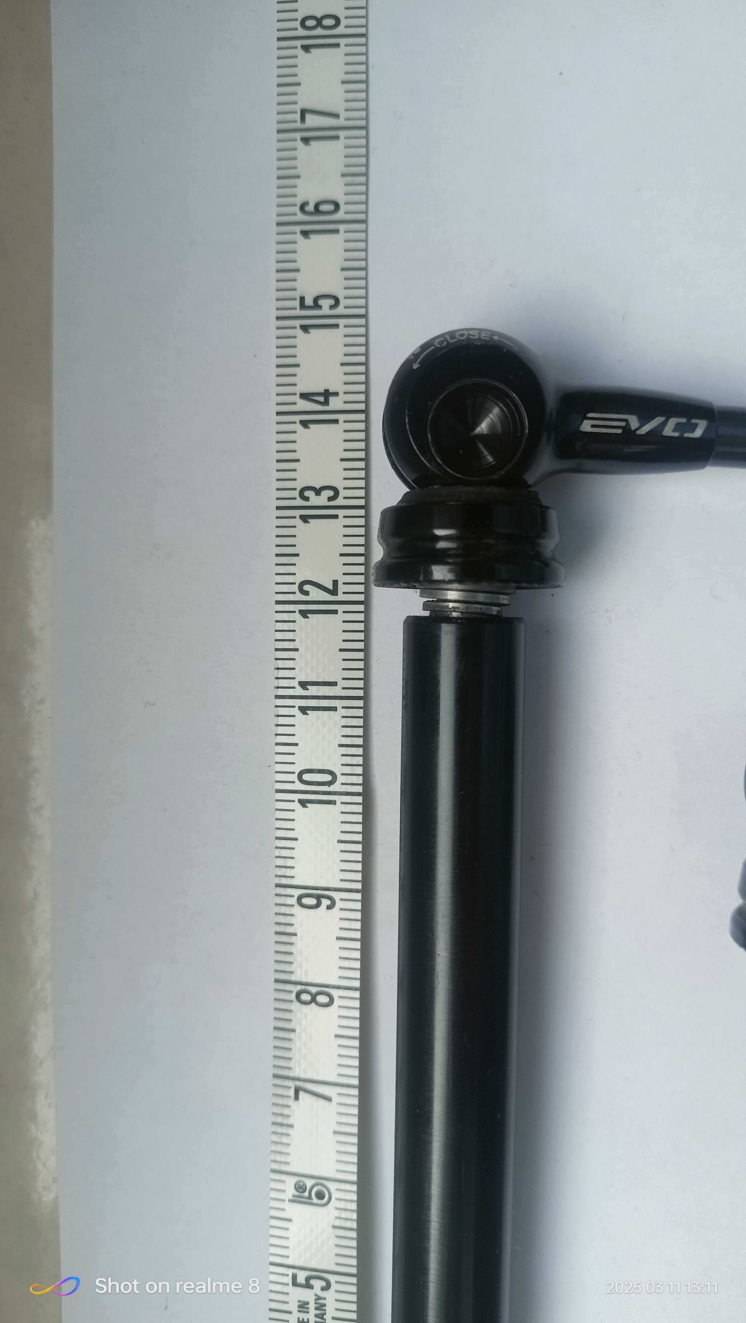 Sztywne osie - Thru Axle - przód i tył - do roweru szosowego