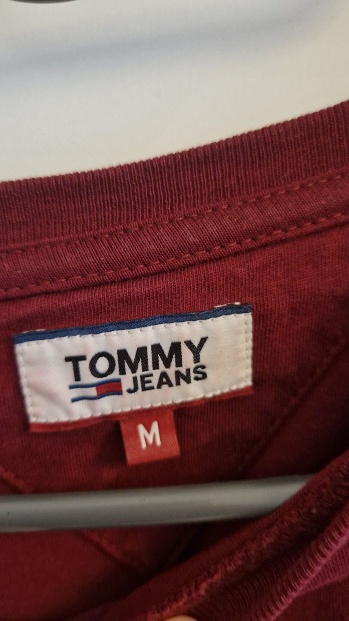 Bluzka na długi rękaw Tommy Jeans kolor bordowy rozmiar M