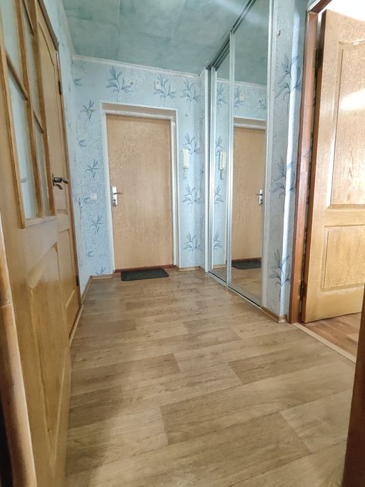 Сдам 1ком. квартиру на Красном Камне