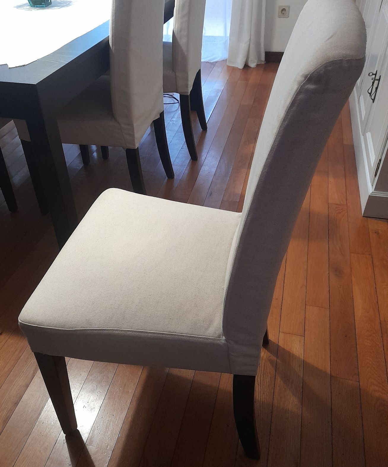 6 cadeiras de mesa de jantar