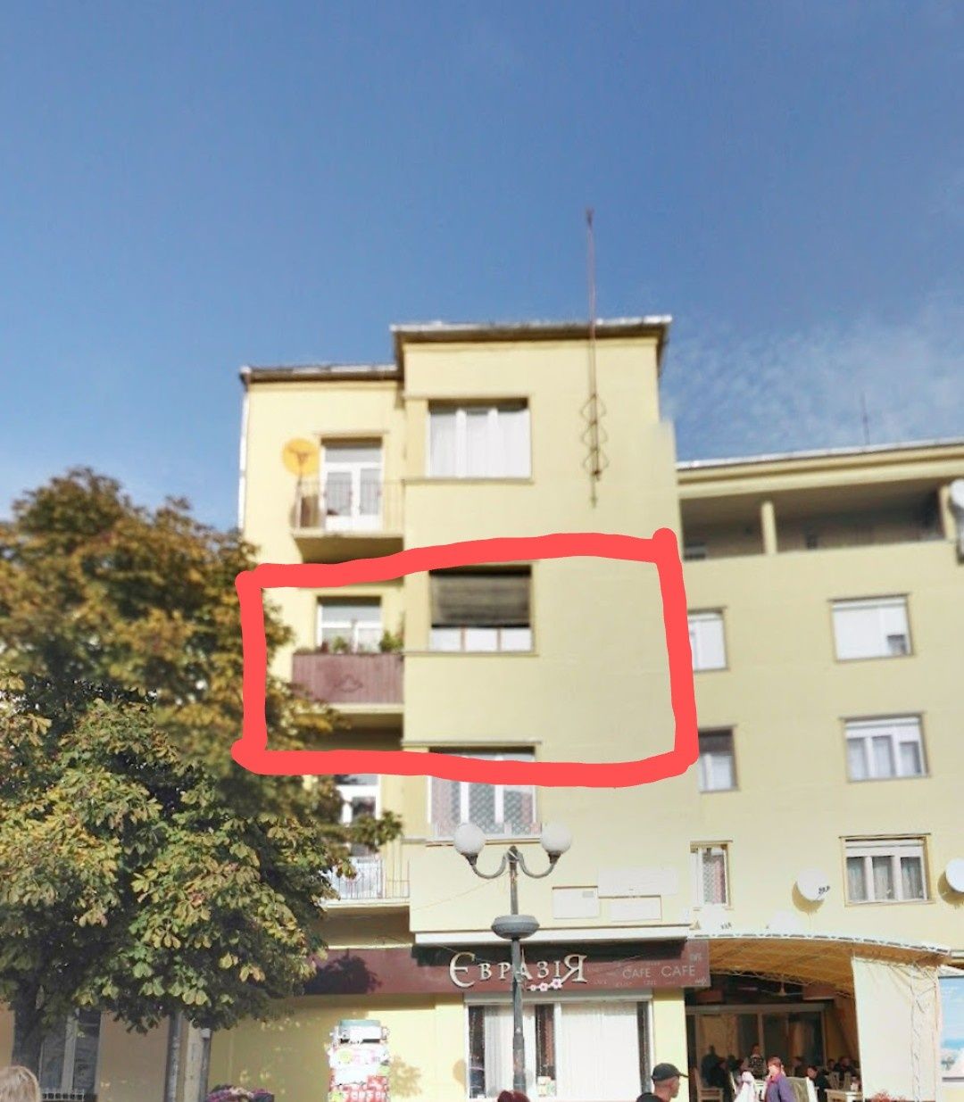 Продаж чотирьох кімнатної квартири в центральній частині м. Мукачево