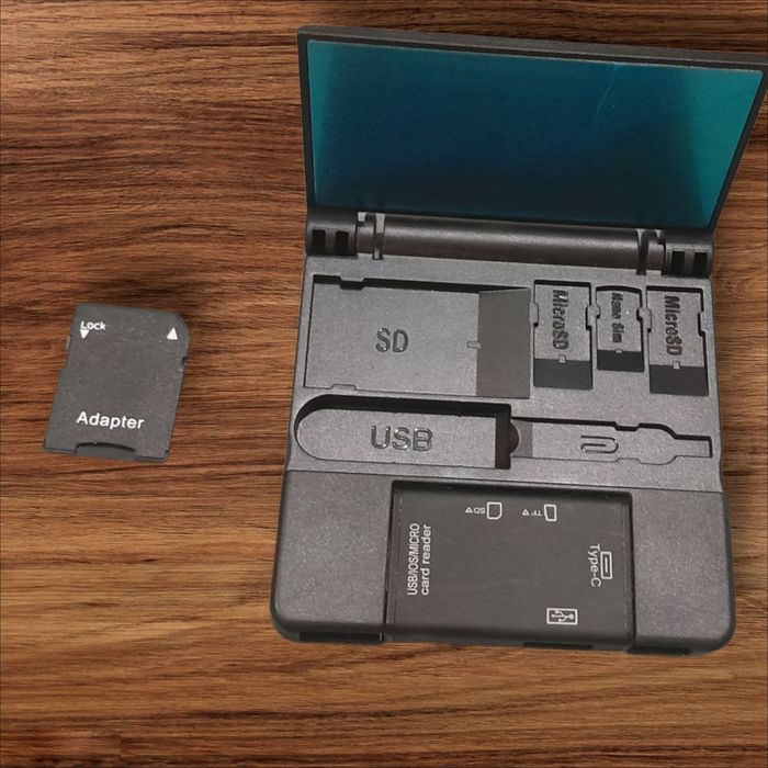 Wielofunkcyjny czytnik kart OTG