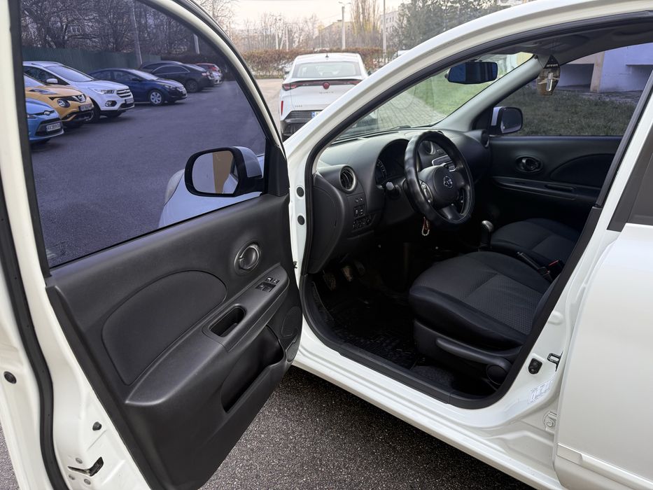 Продам Nissan Micra в хорошем состоянии.