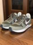 Крутые оливковые кроссовки NIKE оригинал износостойкие 28,5 см 44,5 р