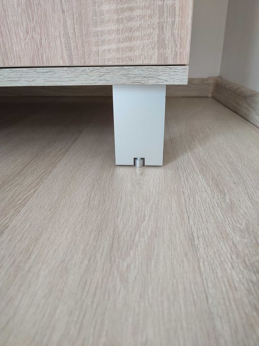 Sprzedam  komodę dąb sonoma