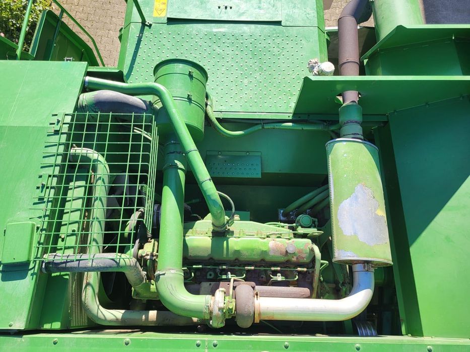 John Deere 2054 z Niemiec stół do rzepaku 4,2 heder super stan