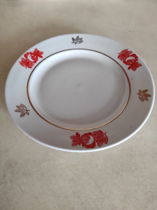 Посуд різний новий , креманки скляні