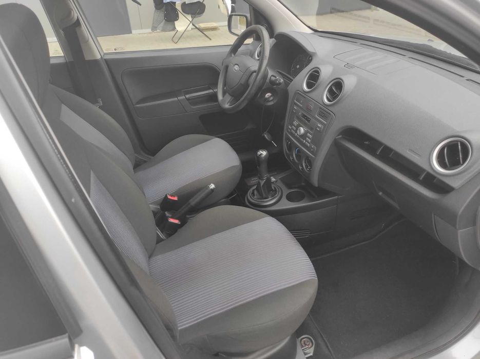 Ford Fusion 1,4 benz sprowadzony i zarejestrowany w PL,lift,2007 rok