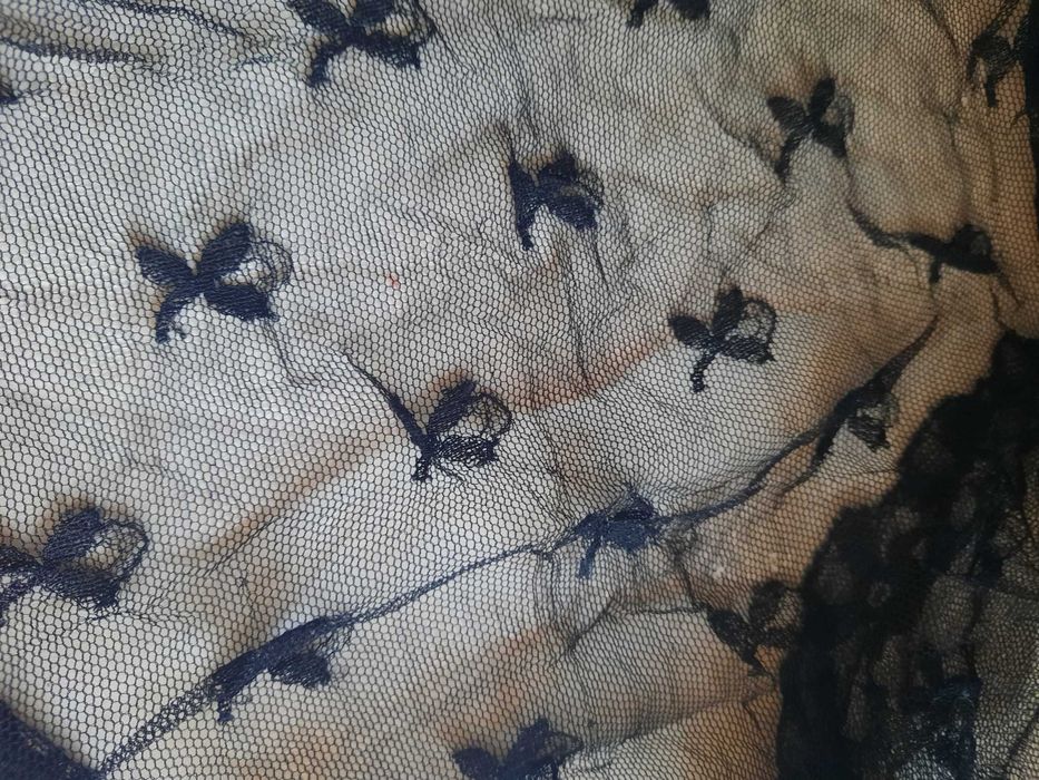 Véu preto muito antigo