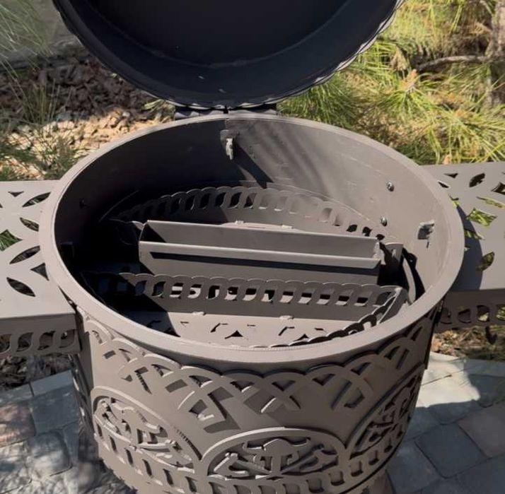 Вугільний гриль "Дракар" з кришкою і полицями, товщина 4мм