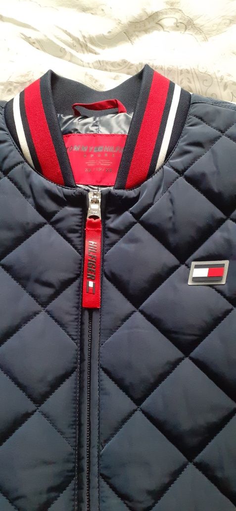 Kurtka Tommy Hilfiger nowa z metkami XS navy