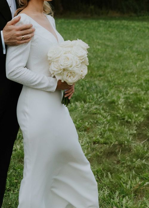 Suknia ślubna z trenem z wloskich tkanin