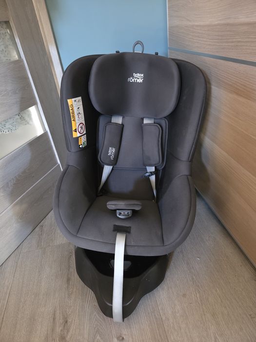 Fotelik obrotowy Britax Romer DUALFIX
