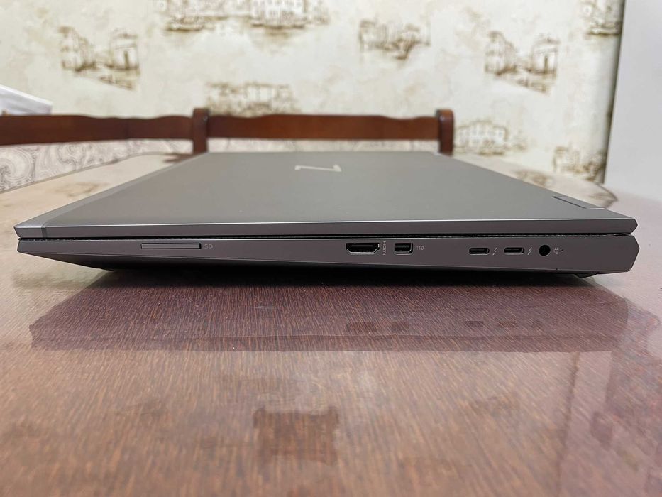 Ноутбук 17 FHD HP ZBook Fury 17 G7 (i7-10750H/16/SSD 512/AMD RX 5500M)