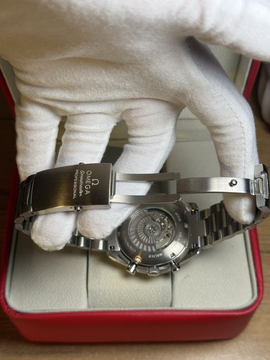 Omega Speedmaster Professional