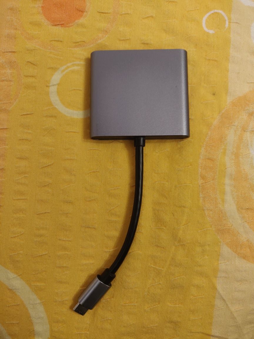 Adapter 3w1 HUB USB-C 4K 60Hz USB Thunderbolt dla Apple