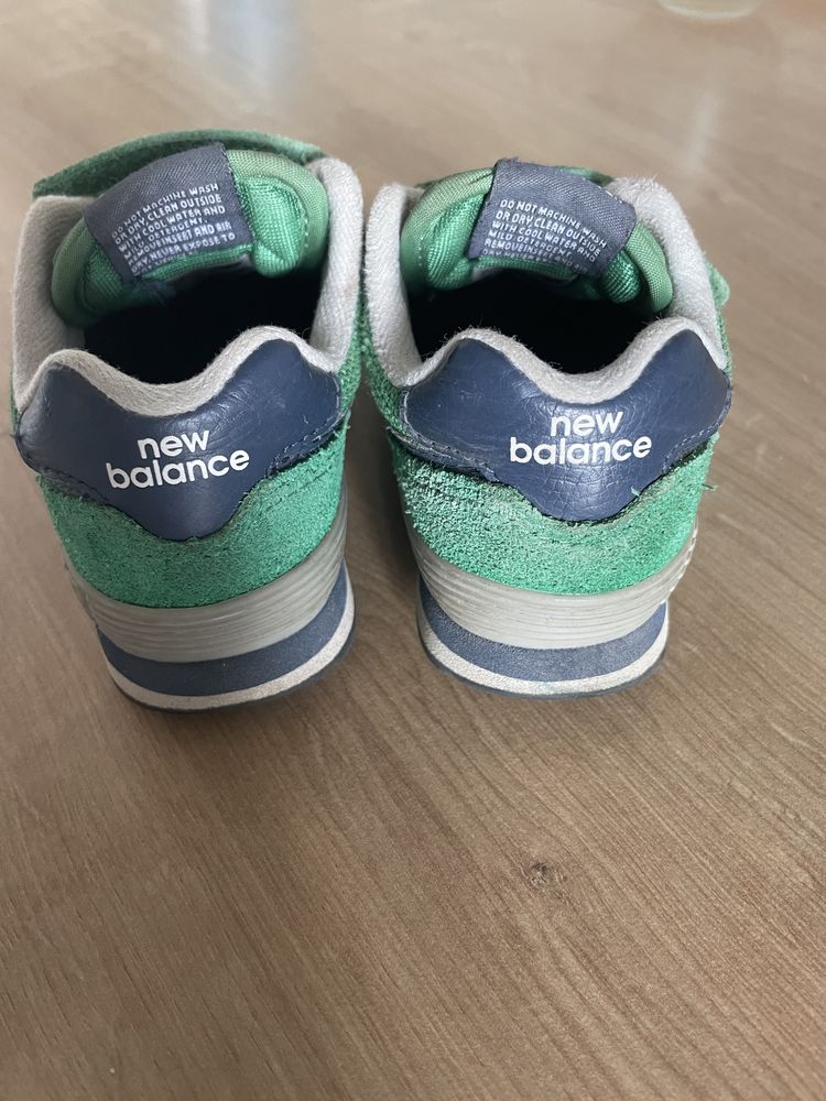 кросівки new balance 13см