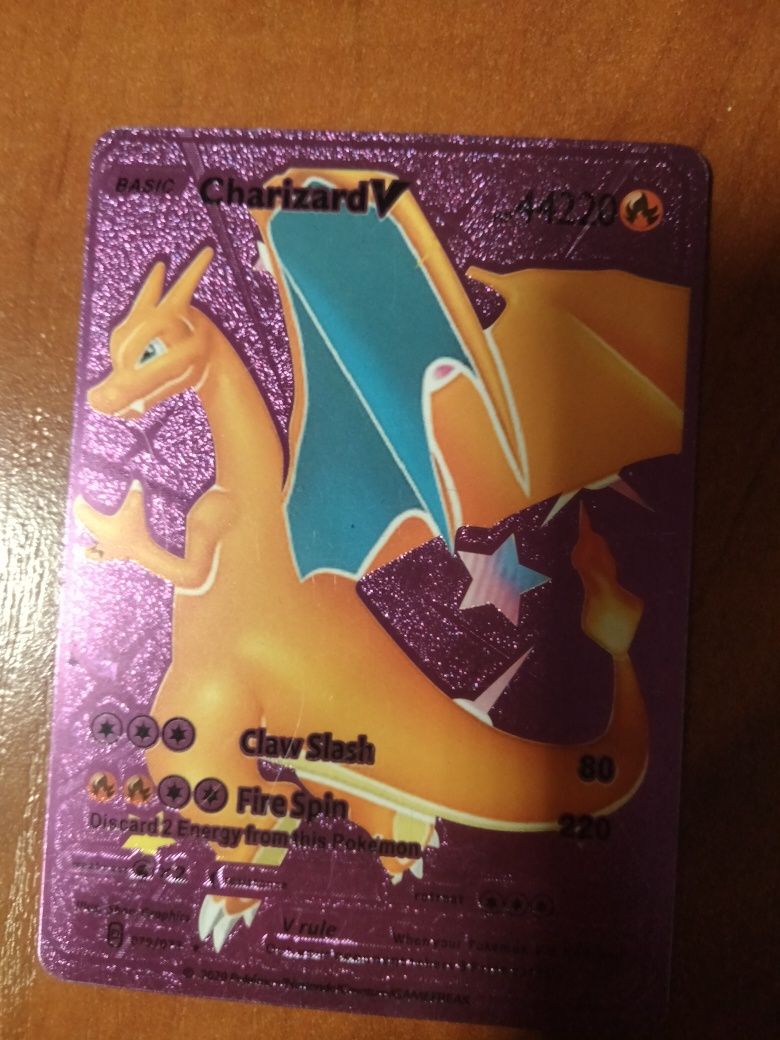 3 karty Charizard Pokémon