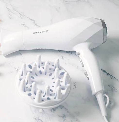 Фен для сушіння волосся Grunhelm GHD-576