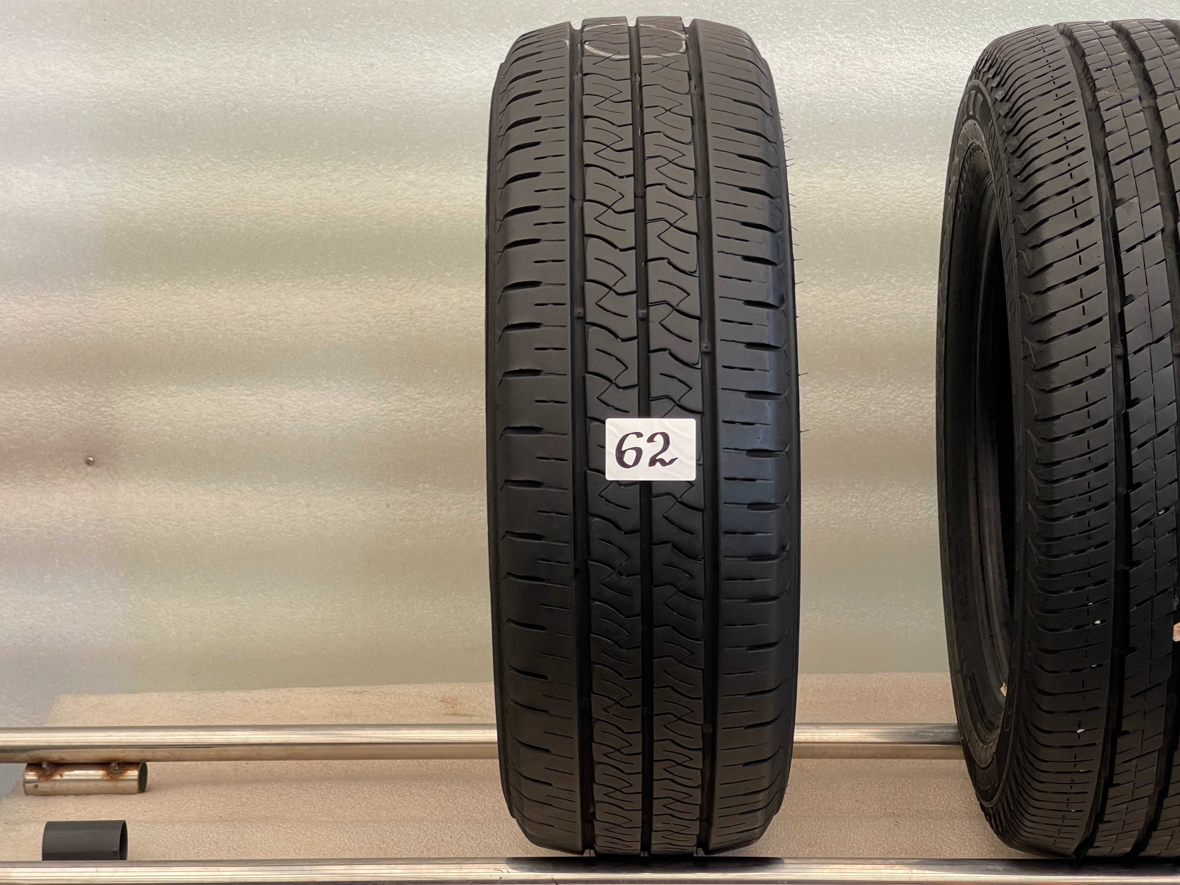 215/65 R15C Kumho {1  шина }