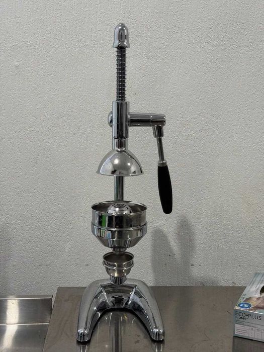 Прес для цитрусів та гранатів Mascot Krom 6.3 кг. Професійний. НОВИЙ