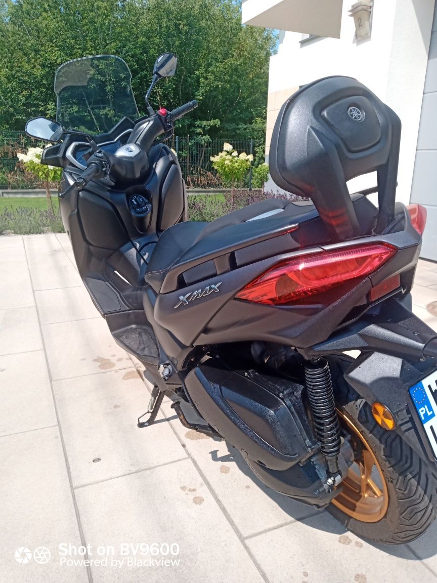 Yamaha x-max 300