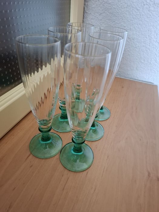 Zestaw 6 kieliszków do szampana