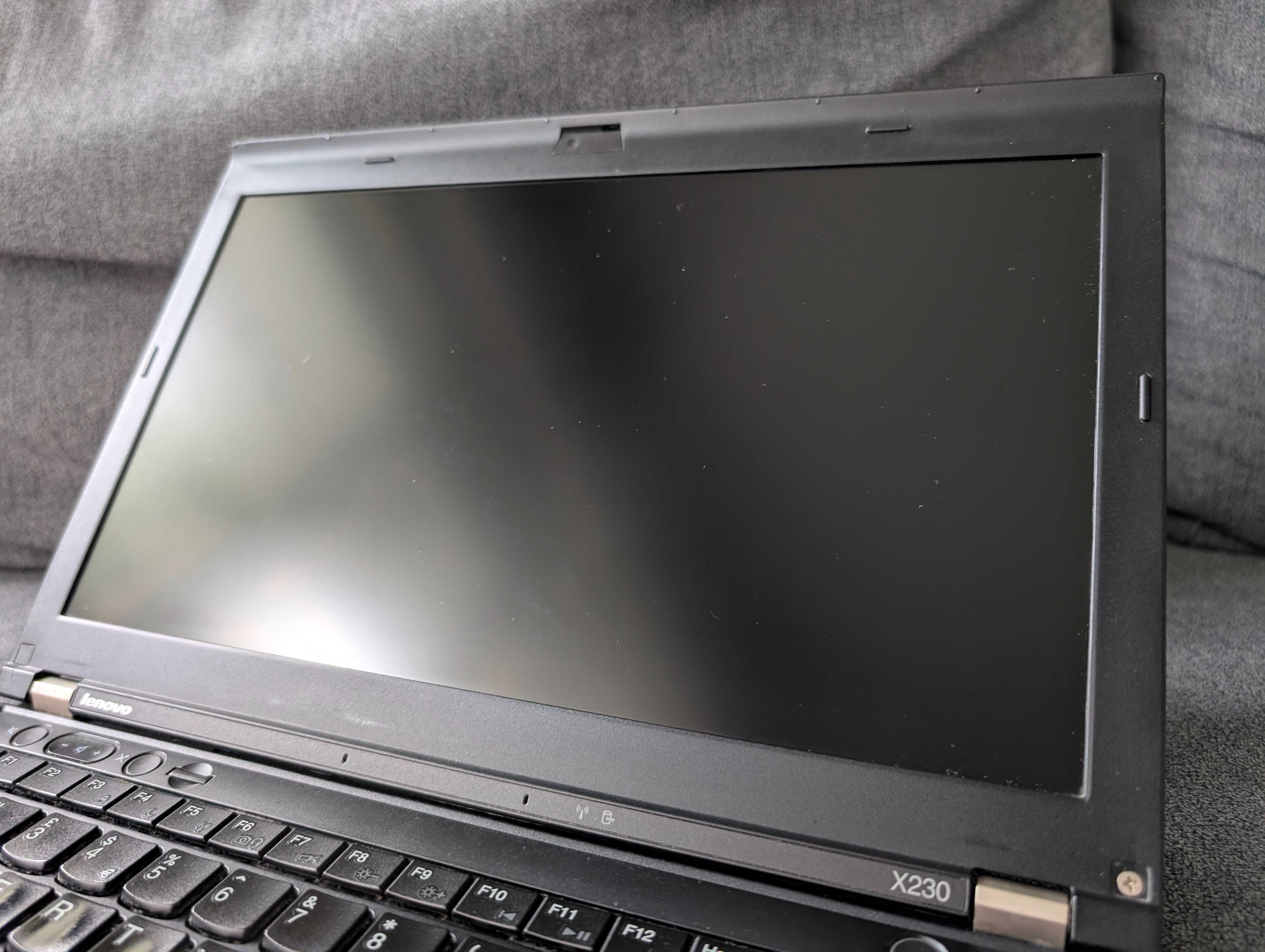 Lenovo ThinkPad X230 - i5/6GB RAM/brak dysku, #jeszczedobry
