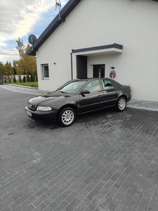 Audi a4 b5 1,9 TDI 90 koni sedan hak holowniczy