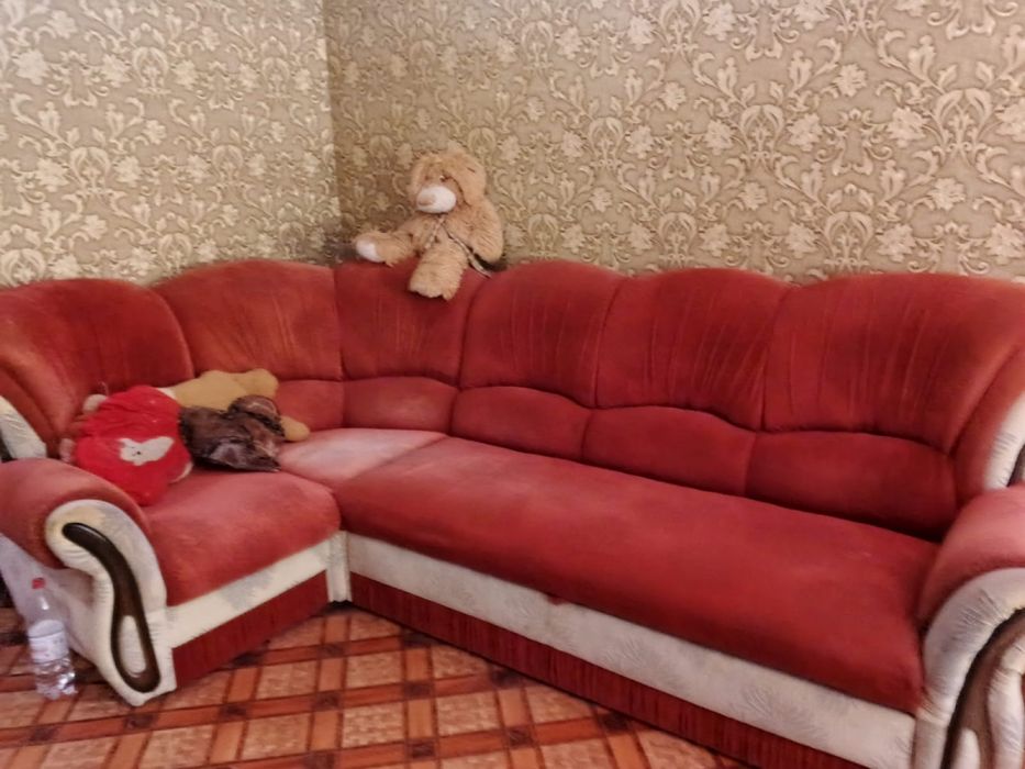 Угловой диван с креслом