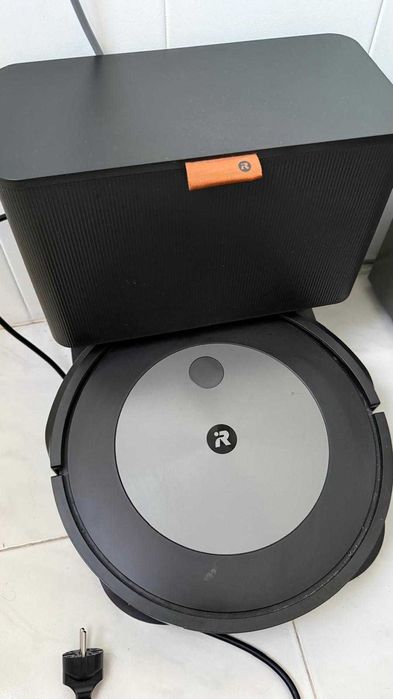 Aspirador Robô IROBOT Roomba Combo J5+