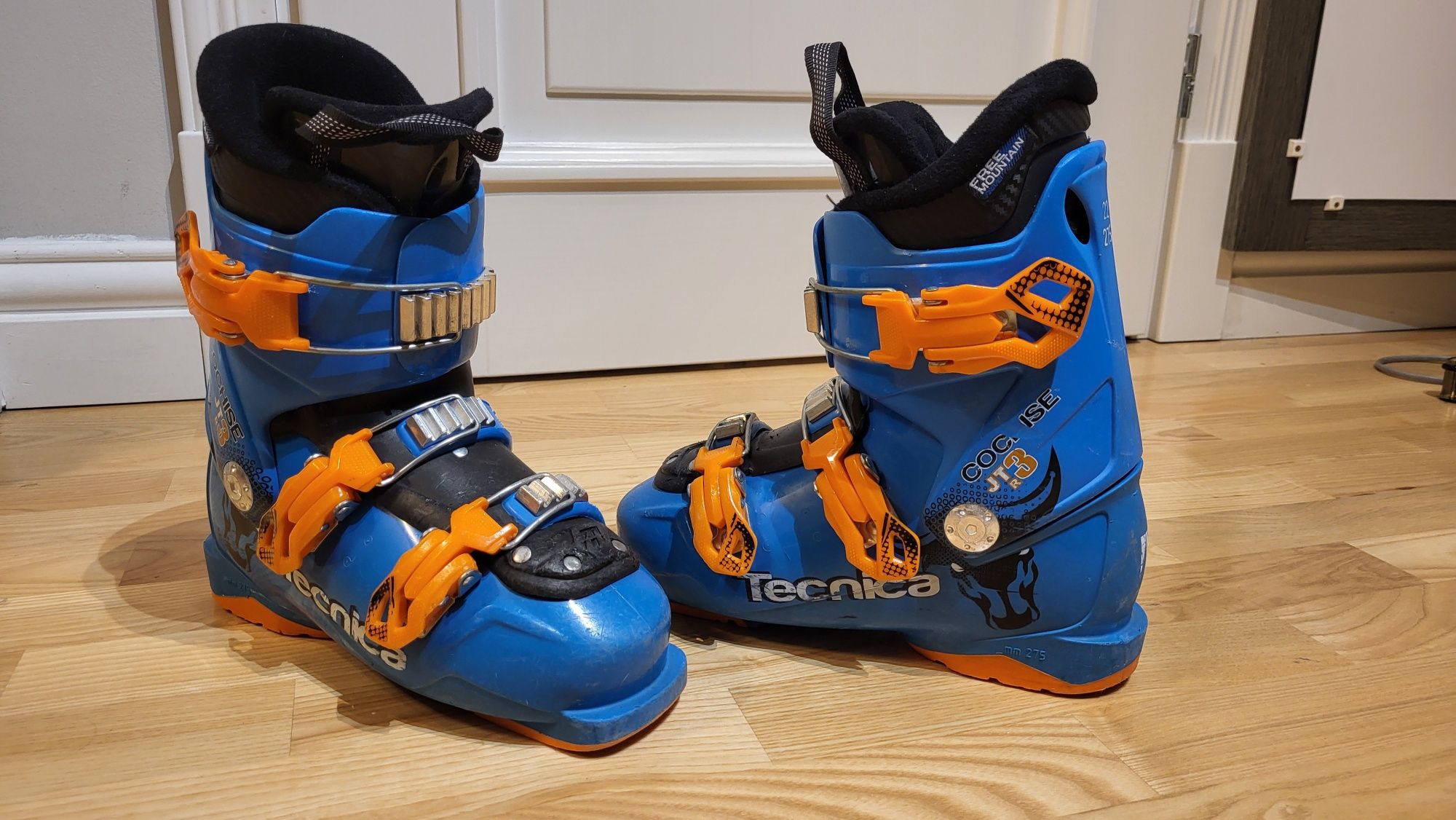 Dziecięce buty narciarskie Tecnica JTR 3 w kolorze niebieskim