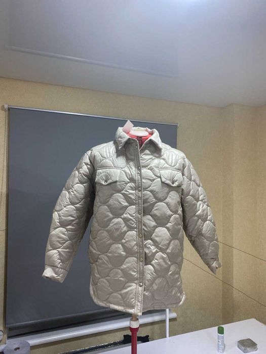 Куртка жіноча осіння, Вільного крою