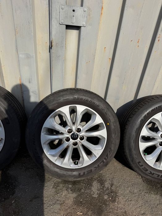 R18 Sorento Santa Fe Kia Hyundai 235 60 R18