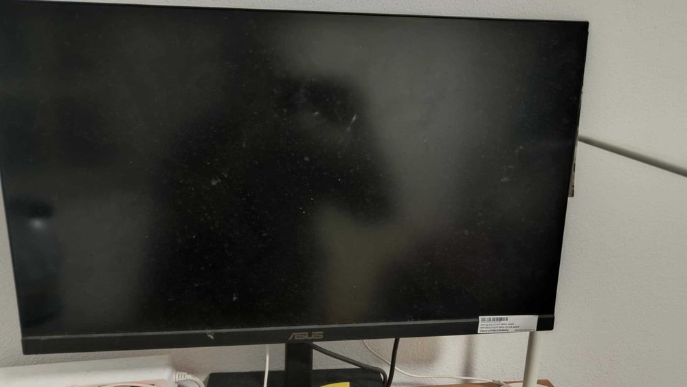Monitor ASUS 24’’ — Excelente estado