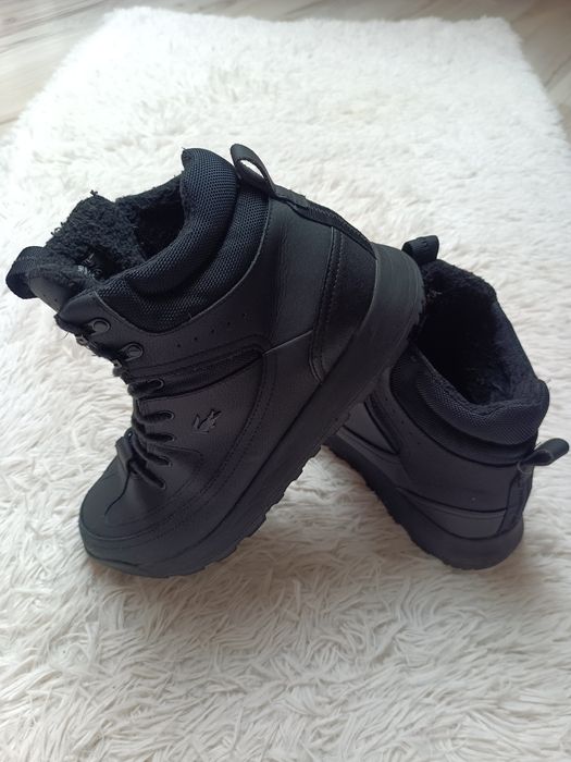 Buty zimowe skórzane ocieplane męskie Lacoste rozmiar 43