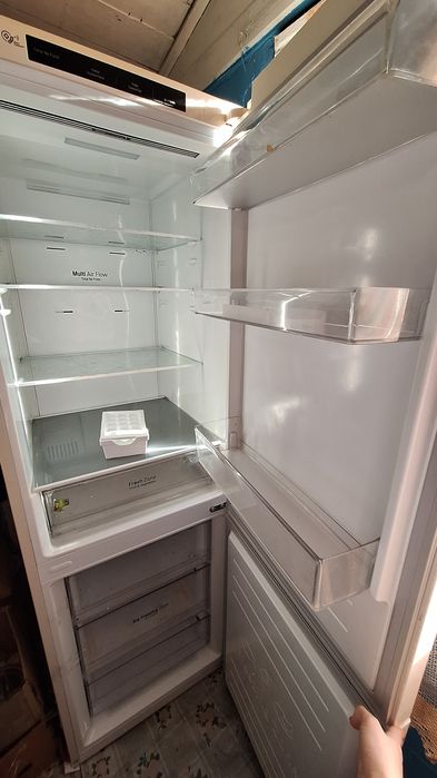 Холодильник LG GW-B459SECM (б/у 1р. В  експлуатації)

Основні характер