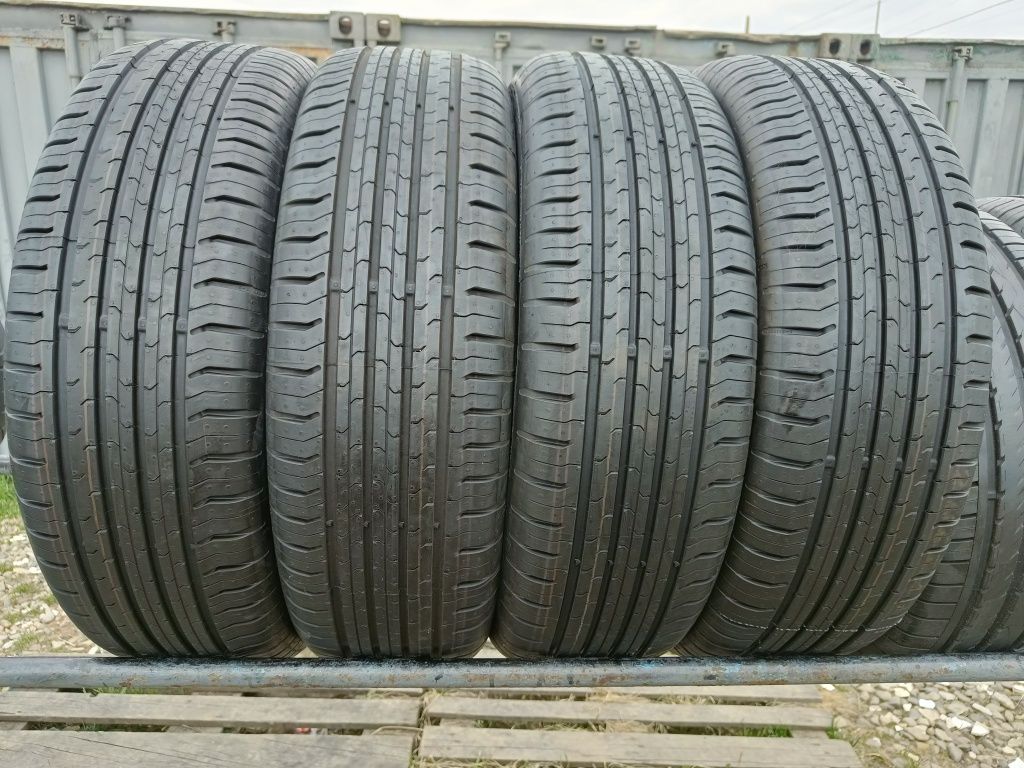 Нові шини 215/65R17  99V Continental 4шт