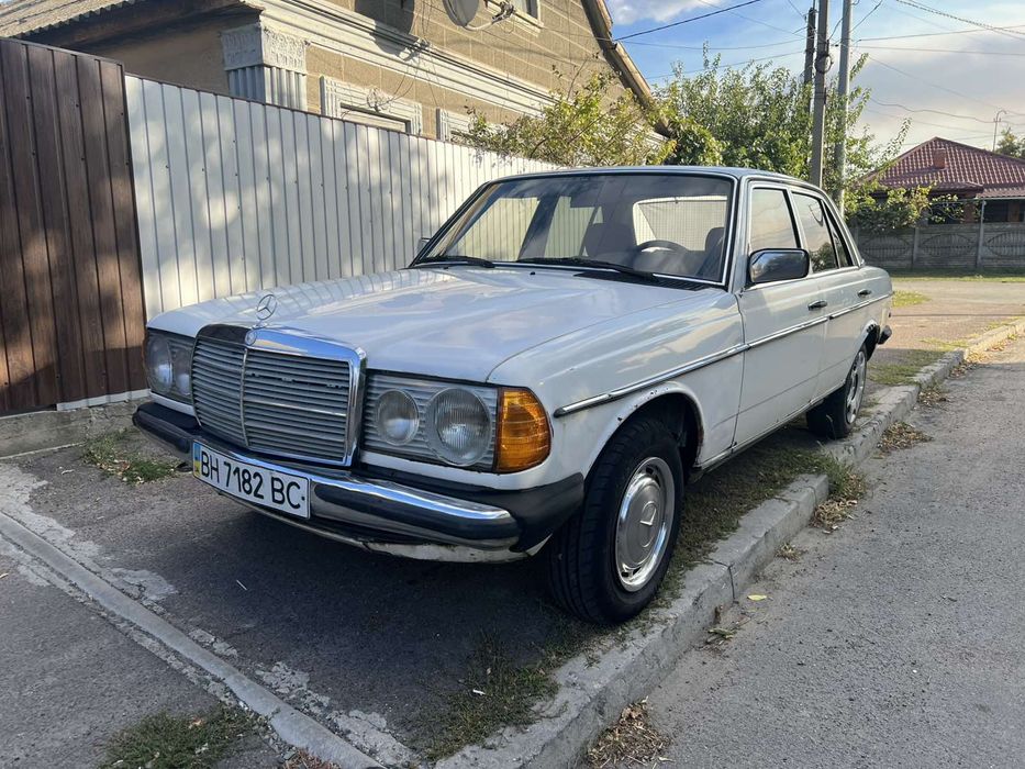 Мерседес w123 2.0 дизель