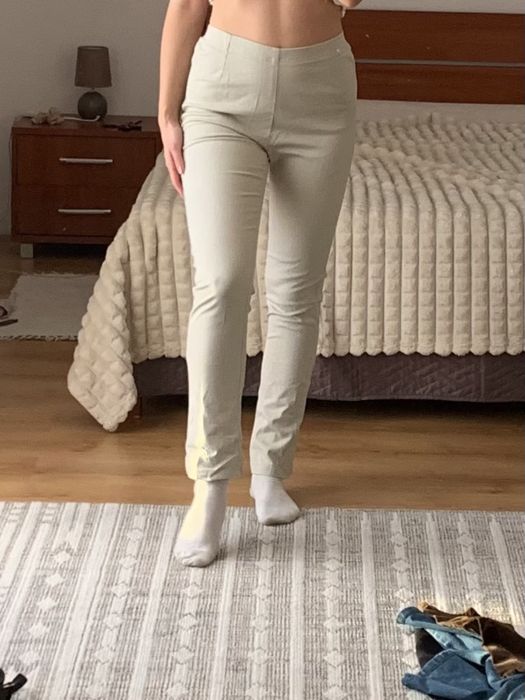 Spodnie beżowe z wysokim stanem